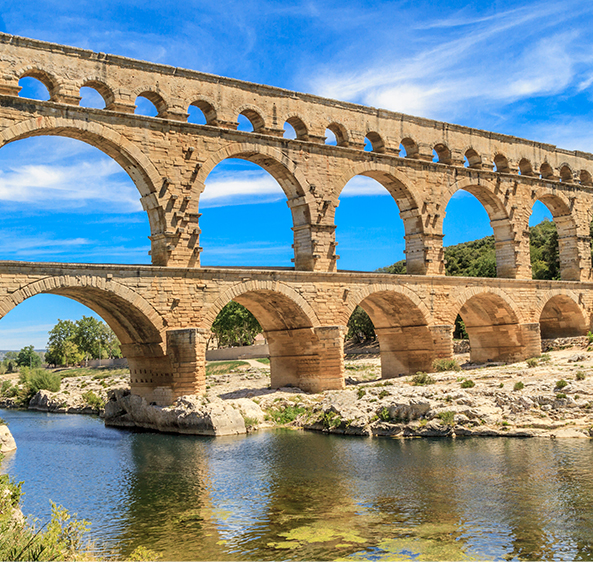 Photo - Le Pont du Gard Sans titre 1 0001 iStock 159314951